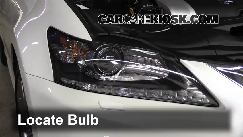 2013 Lexus GS350 3.5L V6 Lights Turn Signal - Front (replace bulb)